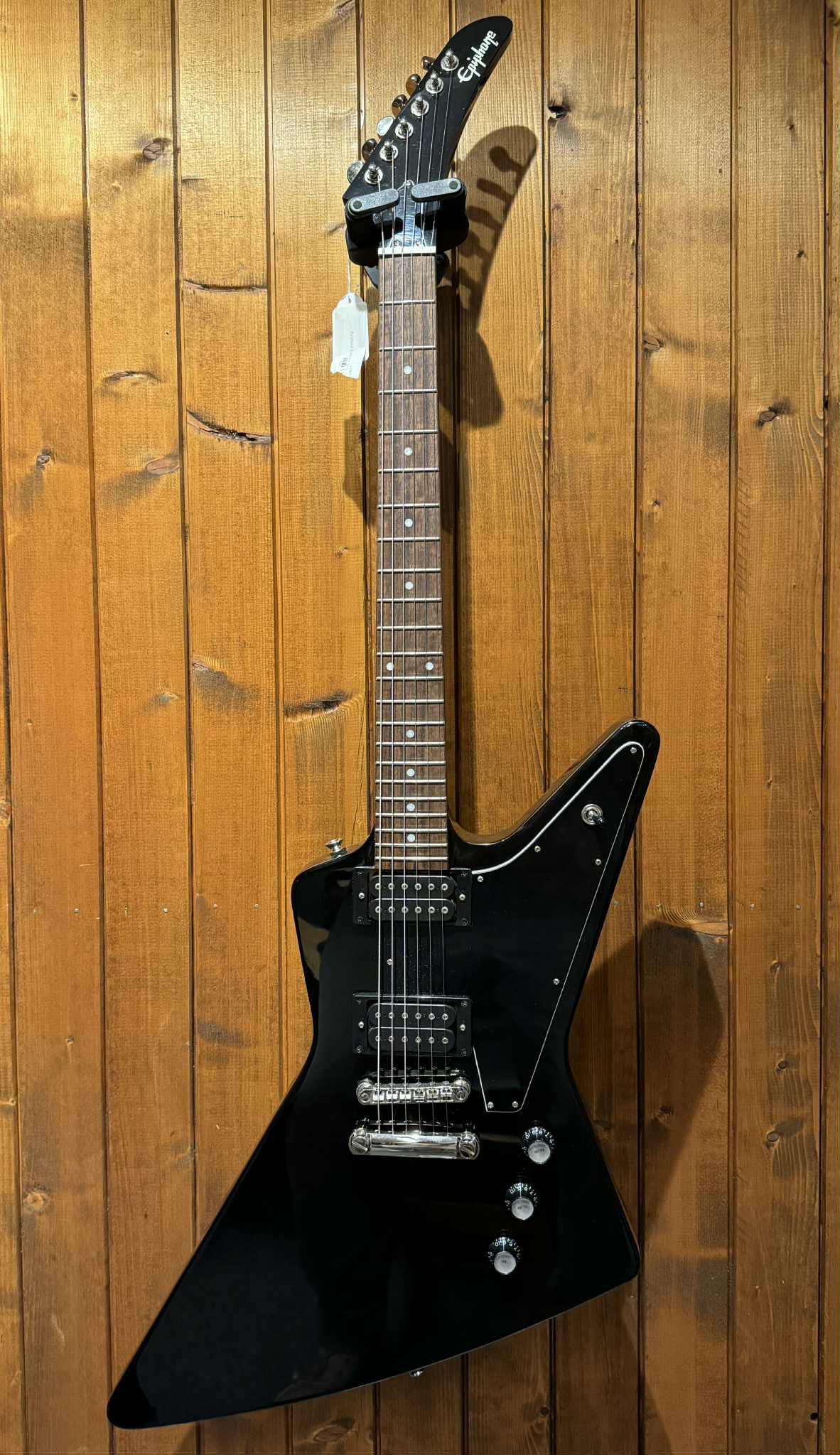Explorer Beg.  inc Case  (dimarzio pups)